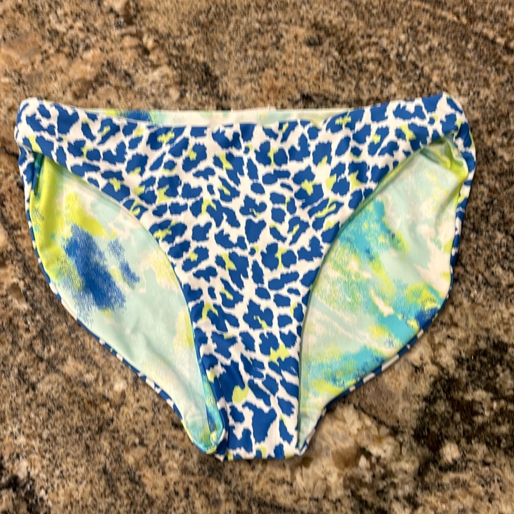 NWOT T&B Bikini swim bottom.  Size 14. Nordstrom
